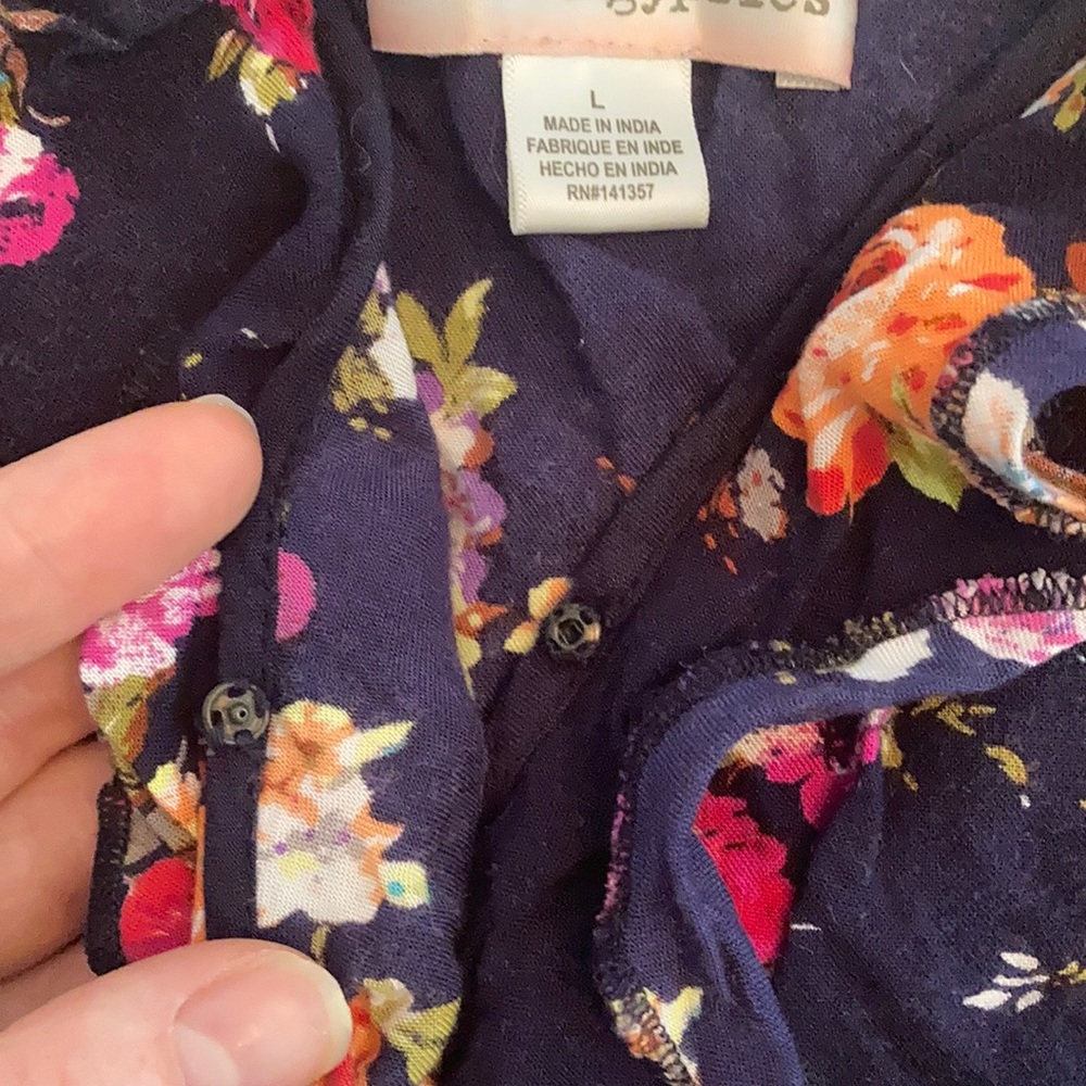 Romper - Picture 5 of 8